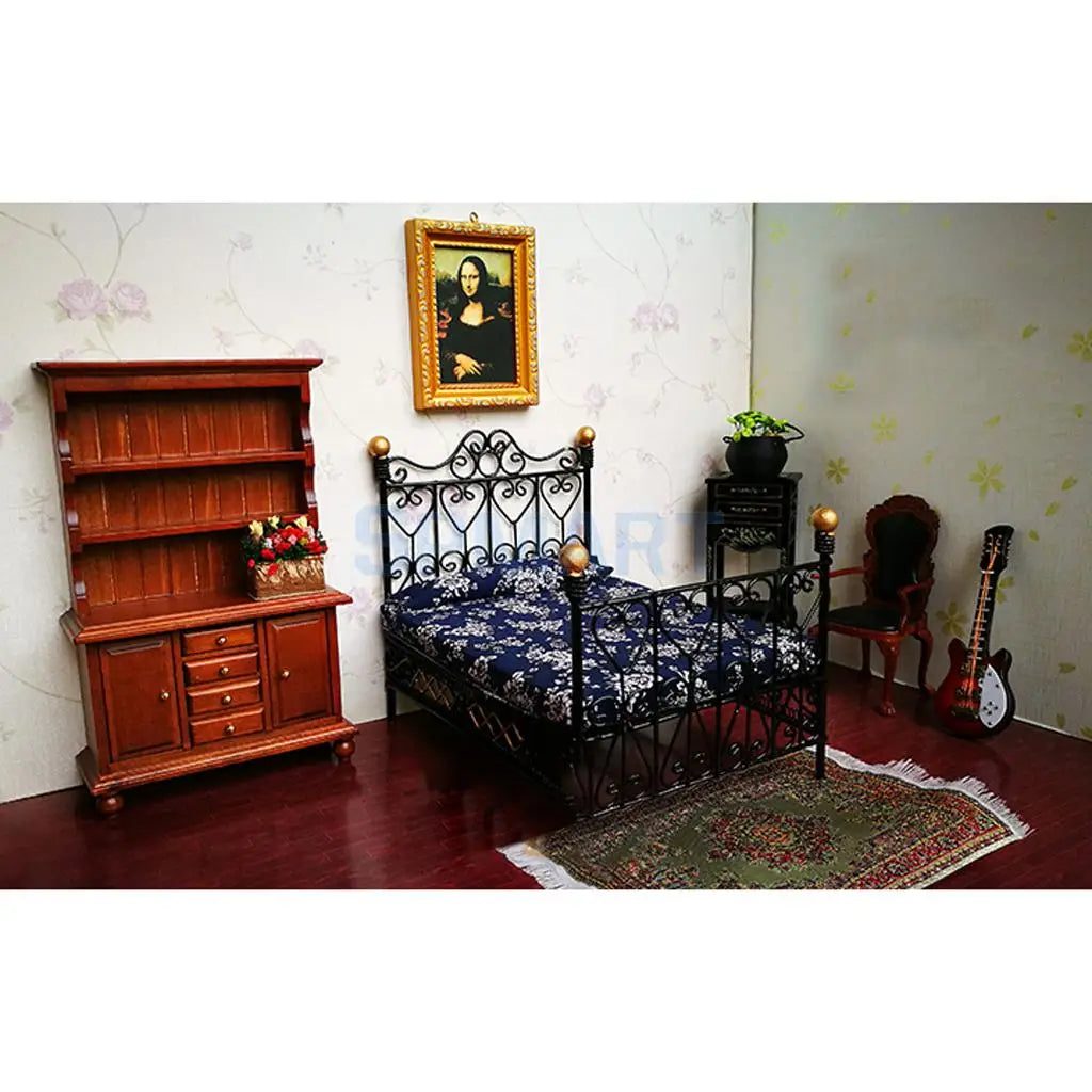 1:12 Dollhouse Miniature Metal European Retro Double Bed Bedroom Furniture Dolls House Accessory Children Funny Pretend Play Toy