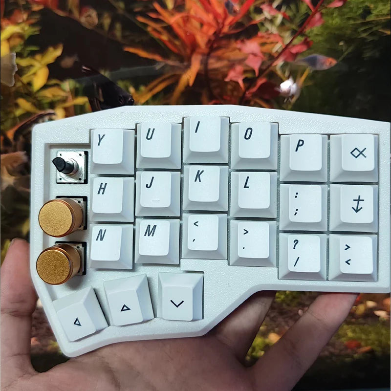Corne V4 Wireless Bluetooth Dual Mode Keyboard Ergonomic Customized Zmk Split Keyboard Magnetic Shell Gaming Office Keyboard