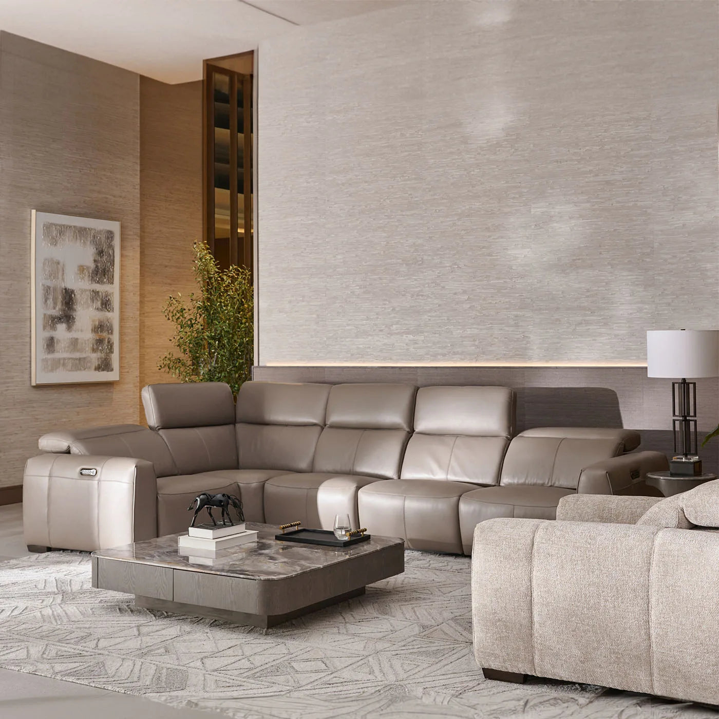 2024 New Modern Electric Leather Sofa Luxury Living Room Furniture Recliner Sofa Set Office Adjustable Functional Power Sofa