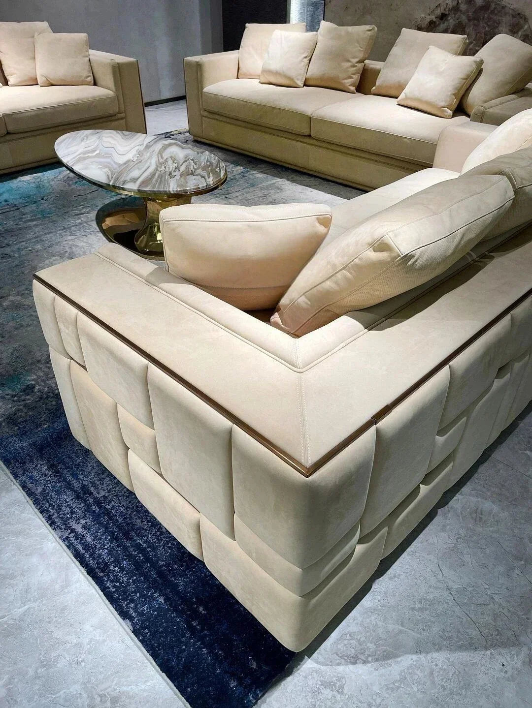 Light Luxury Living Room Sofa High-end Home Furniture for Large Villa L-shaped Leather Couch Designer Furniture Sofa for Villa