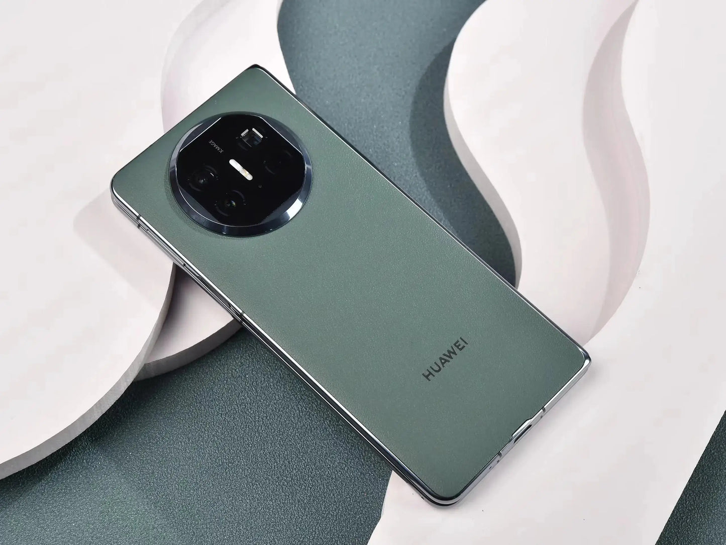 Original Huawei Mate X5 Folded Screen 5G Foldable Phone 7.85 Inches Kunlun Glass Screen HarmonyOS 4.0 Kirin 9000S NFC Smartphone