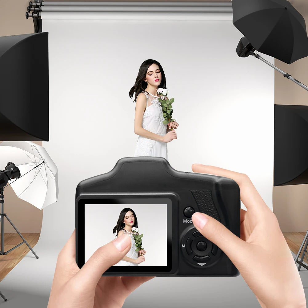 16MP Camcorder with 2.4 Inch LCD Screen Video Camera 16X Digital Zoom Video Recorder for Photography and Video