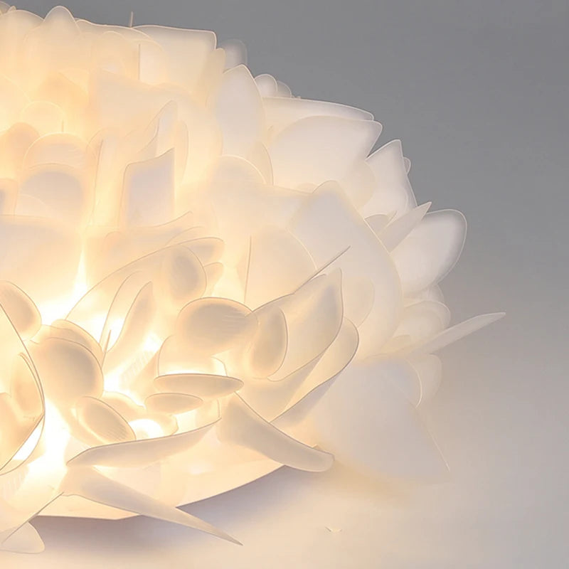 Nordic Luxury Fashion Petal Iron PVC LED Decor Home Atmosphere Ceiling Light Bedroom Foyer Dining Room Lighting Fixtures
