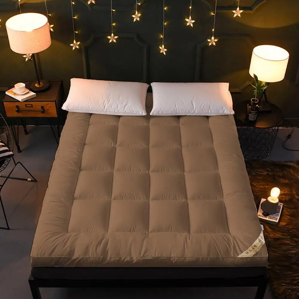 Soft Filling Mattress Pad Soft Down Velvet Tatami Mats Mattress Fluffy and Breathable Relieve Body Stress Soft Cushion Anti-Slip