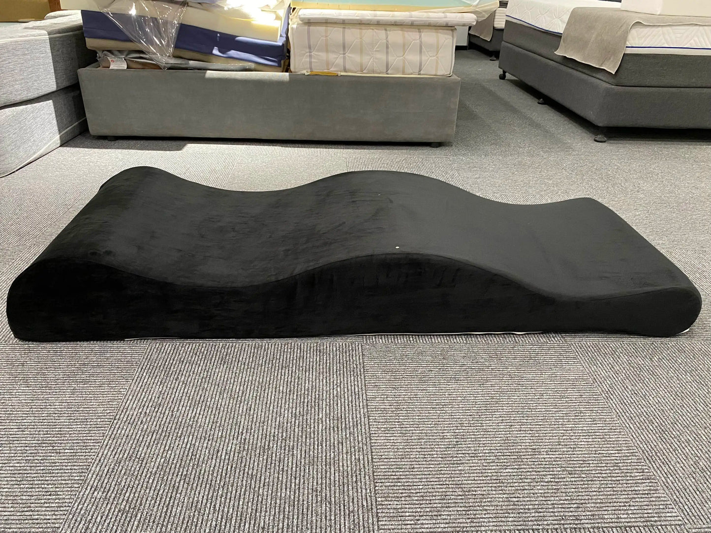 Curved Foam Mattress With Velvet Covers Salon Lash Foam Topper Massage Table Eyelash Extension