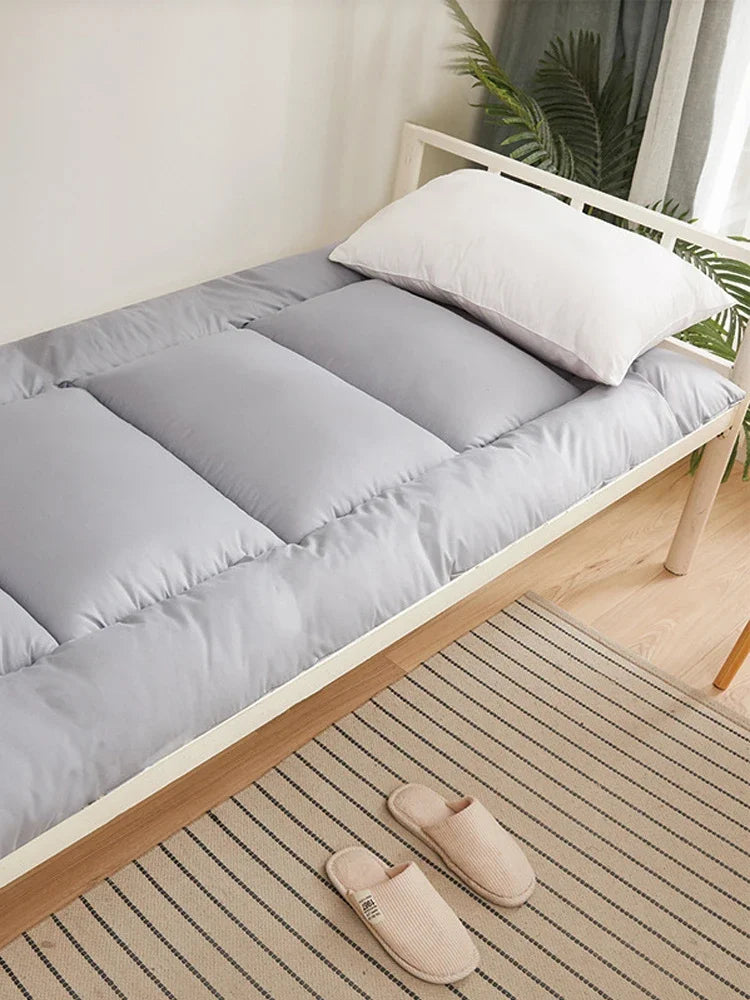 Premium Mattress Topper With Feather Velvet and Brushed Surface for Single/Double Beds Futon Sleeping Mats on the Floor Cover