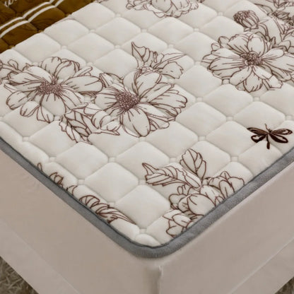 Fleece Topper Mattress Foldable Pad Sleeping Mat on The Floor Tatami Orthopedic Pillow Top Double Bed Bedroom Furniture Futon
