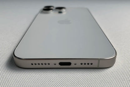 Original  Apple iPhone 15 Pro Max