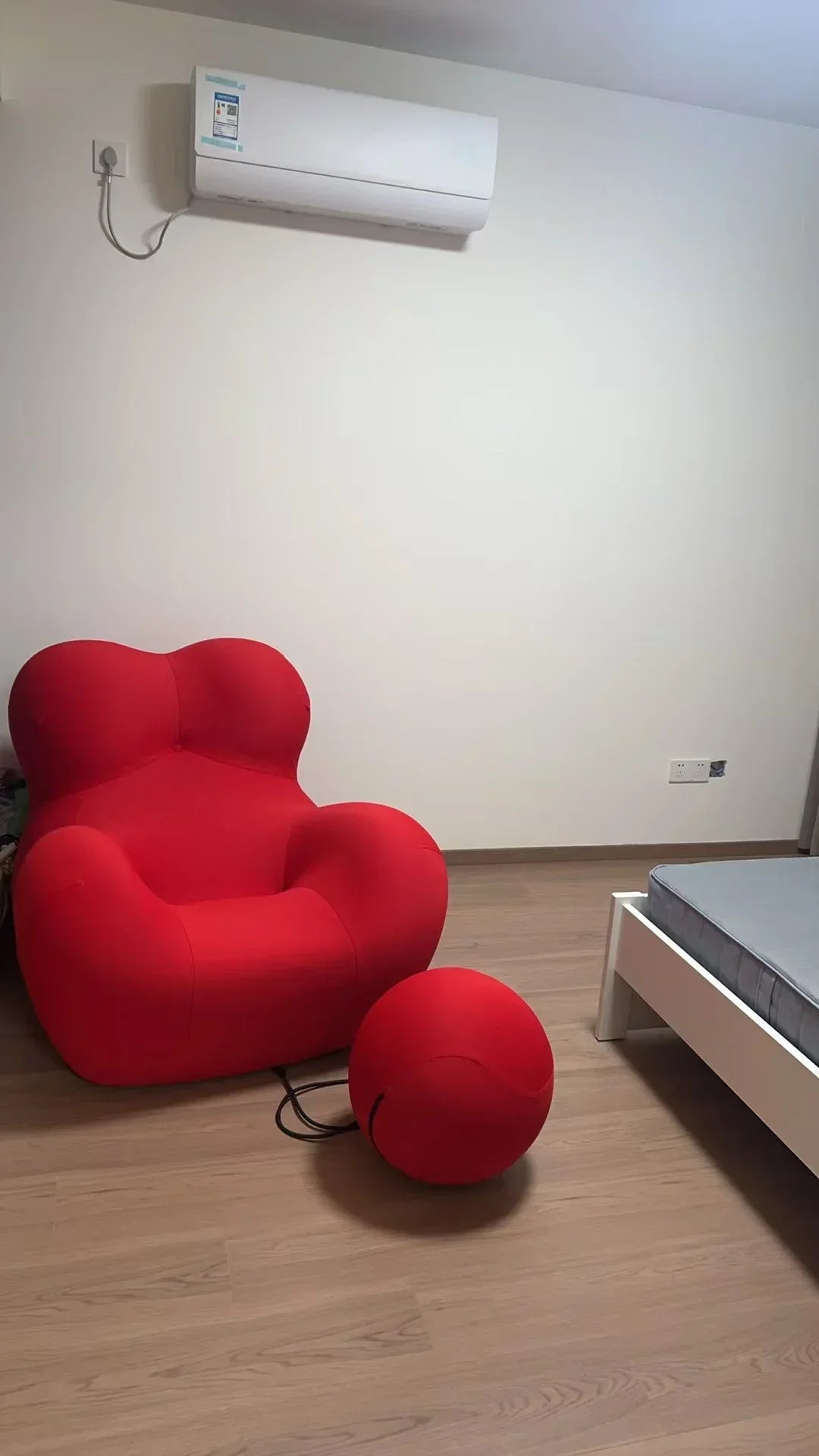Luxury Mom's Embrace Bean Bag Sofa with Ottoman Modern Striped Cozy Seating for Living Room Bedroom Lounge Chair Decor Furniture