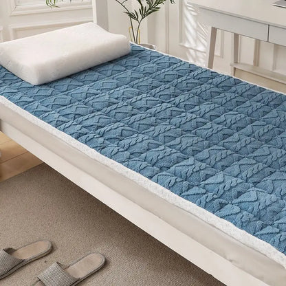 Milk Velvet Mattress Thicken Warm Winter Mattress Foldable Plush Bed Mattresses Twin King Queen Full Size Mattresses Bedding