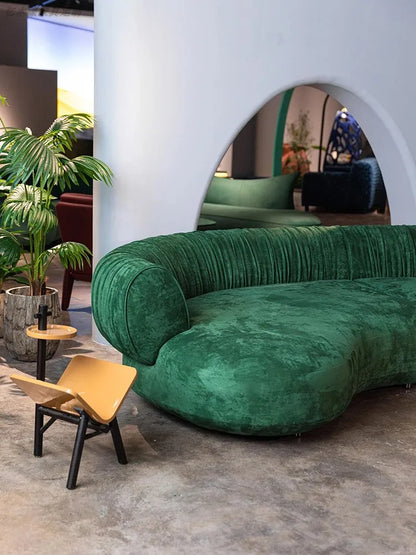 Italian Minimalist Living Room Sofas Curved Leisure Trendy Modern Sofa Designer Aesthetics Muebles Chinese Style Furniture
