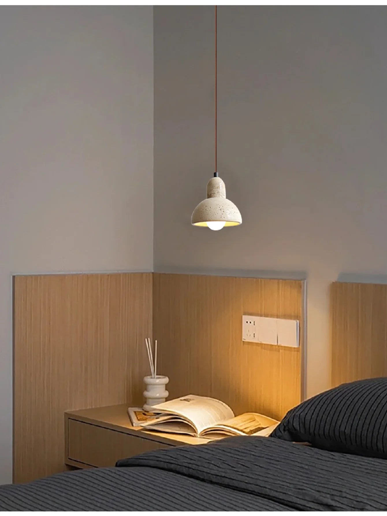 Yellow cave stone wabi-Sabi wind bedroom bedside chandelier Creative cream style homestayretro medieval restaurant small chandel