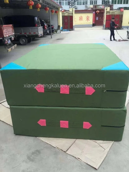 Custom Color Size Gymnastics Crash Mats Fitness Fold Mat Sponge Mattress for Sale