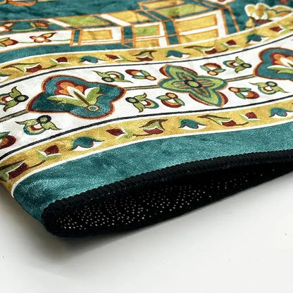 Nicoman Muslim Prayer Rug with Elegant Design | Janamaz | Sajadah | Soft Islamic Carpet Mat, Thick Velvet Fabric