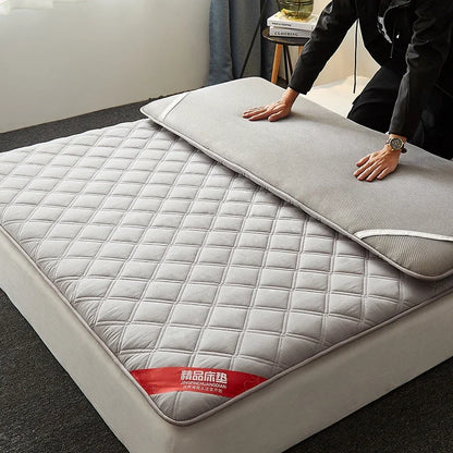 Folding Single Mattress Queen Size Portable Chinese Couple Mattress Hotel Comfortable Floor King Materassi Postmodern Furniture