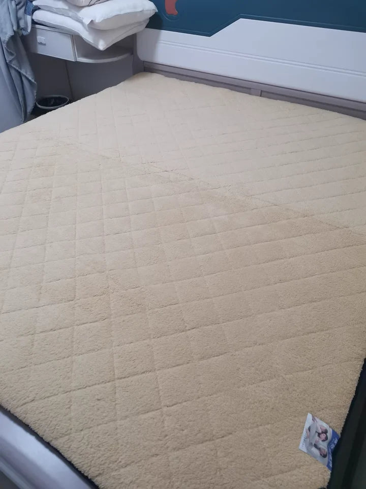 Comfortable Armchair Bed with Tatami Mattress Inflatable Sleeping Mat Single Futon Bed Home or Use