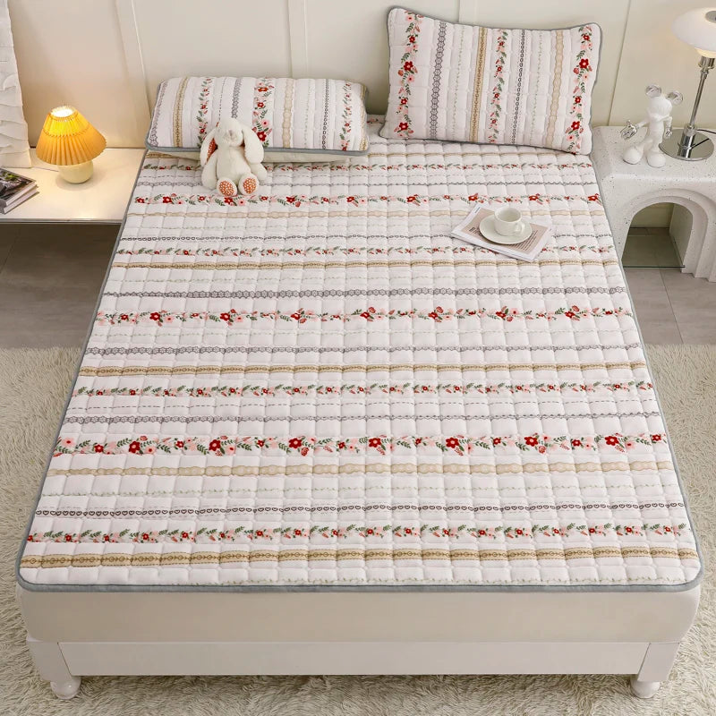 Fleece Topper Mattress Foldable Pad Sleeping Mat on The Floor Tatami Orthopedic Pillow Top Double Bed Bedroom Furniture Futon