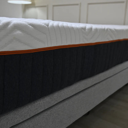 New Fashion Comfortable No Pressure Grid Shape Gel Tpe Topper Full Size High Quality Mattress