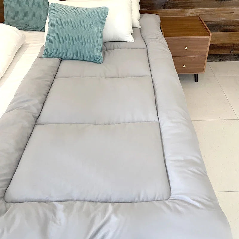Premium Mattress Topper With Feather Velvet and Brushed Surface for Single/Double Beds Futon Sleeping Mats on the Floor Cover