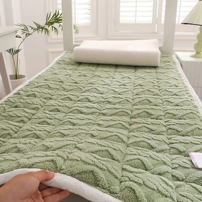 Milk Velvet Mattress Thicken Warm Winter Mattress Foldable Plush Bed Mattresses Twin King Queen Full Size Mattresses Bedding
